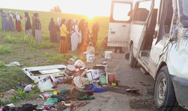 Mardin'de tarım işçilerini taşıyan araç kaza yaptı: 2 ölü, 17 yaralı!