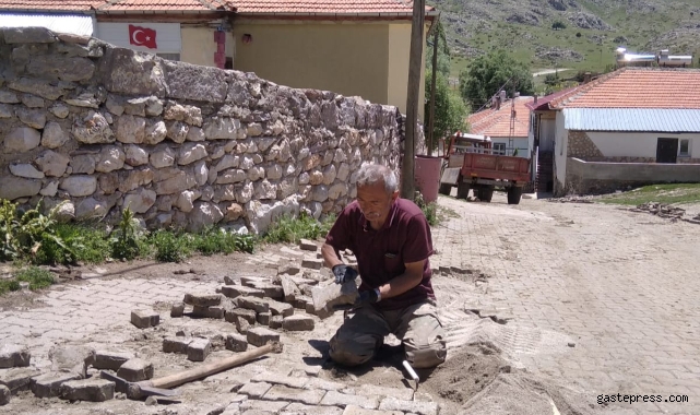 Muhtardan örnek davranış!