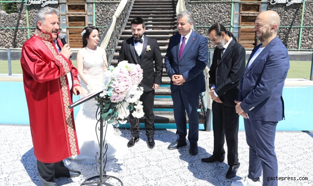 Özden ve Gümüş ailelerinden Teşekkür mesajı!