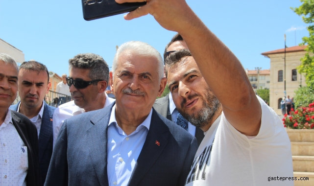 Yıldırım, seçim için iki bayram arasını işaret etti!
