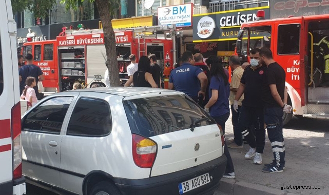 7. kattaki evin balkonunda çıkan yangın söndürüldü!