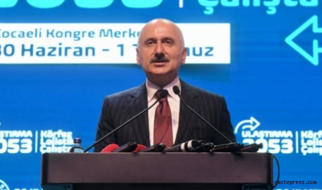 Bakan Karaismailoğlu: Elleçlenen yük miktarı 7 ayda 319.6 Milyon tonu geçti!