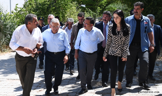 Büyükkılıç'tan 530 Yıllık Tarihi Köprü'nün Yanına "Millet Bahçesi" Müjdesi!