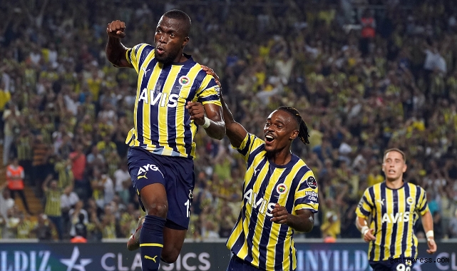 Kadıköy'de gol düellosunu kazanan Fenerbahçe!