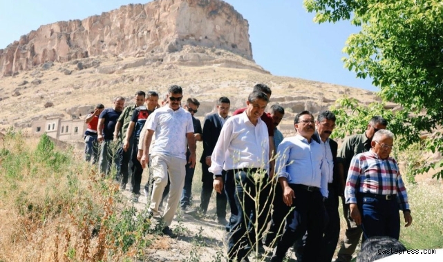 Kayseri Gökmen Çiçek, "Turizmin yeni adresi Soğanlı vadisi olacak"