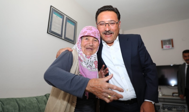 Kayseri Valisi Çiçek, “120 Haneye Evde Bakım Hizmeti Veriyoruz”