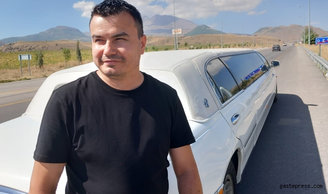 Kayserili gurbetçi çocukluk hayalini gerçekleştirdi Limuzin ile Paris'ten memleketine geldi!