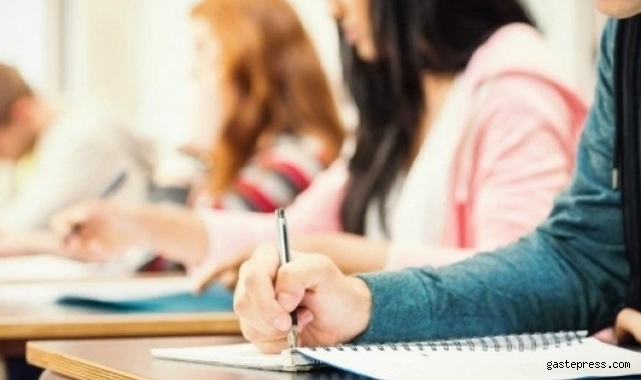MEB kayıt parası şikayetlerine tolerans göstermiyor!