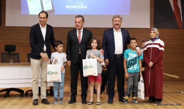 Melikgazi Belediyesi Diyabetli Çocuklara Sensörlü Şeker Ölçüm Cihazı Dağıttı!