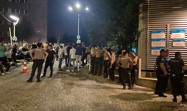 Sokakta düğün ihbarına giden bekçilere taşlı, sopalı saldırı: 1 bekçi şehit oldu!
