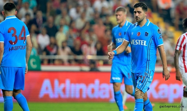 Son şampiyon Trabzonspor Antalya'da dağıldı!