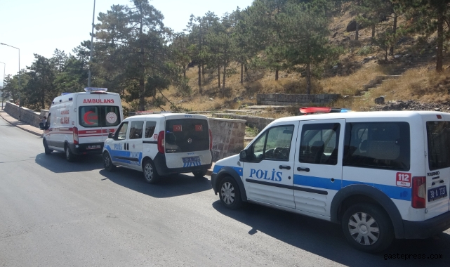Yürüyüş yapan çocuklar ceset buldu!