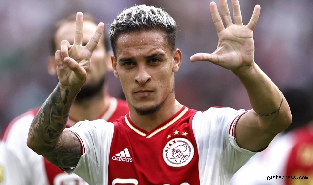 Avrupa'da yıldız futbolcular kariyerlerinde yeni sayfalar açtı!