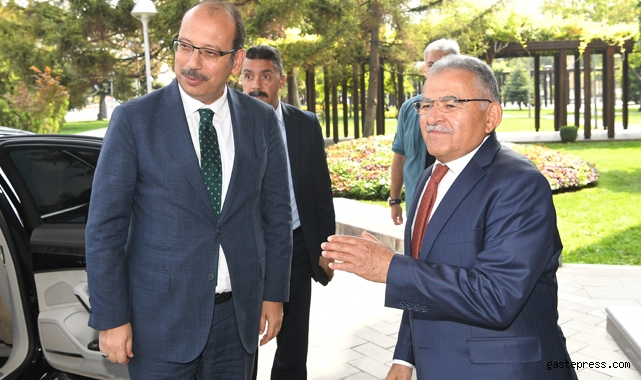 Başkan Büyükkılıç, Sayıştay Başkanı Yener'i Ağırladı!