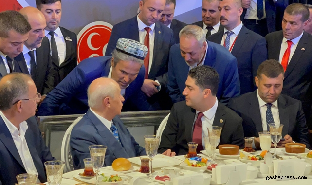Devlet Bahçeli: "Doğu Türkistan Emin Ellerde"