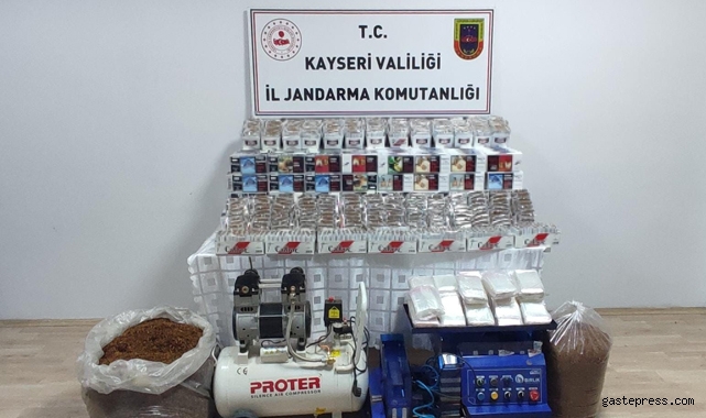 Kaçak sigara imalatçısı, jandarmanın operasyonuyla yakalandı!