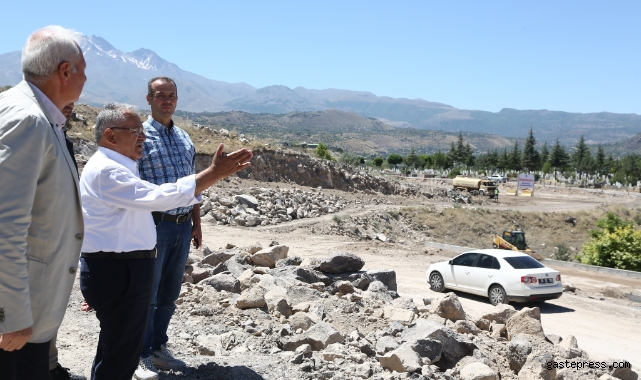 Kayseri Büyükşehir'den 1000 adet yeni mezarlık!