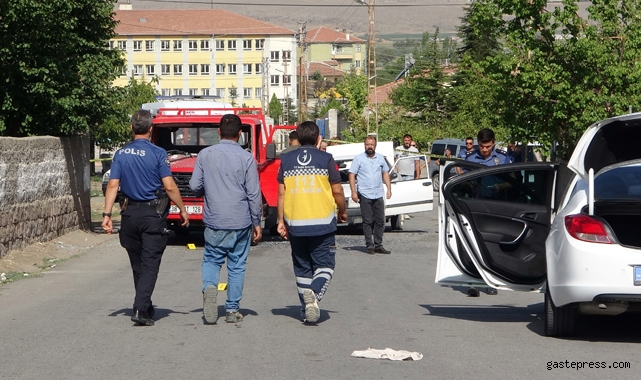 Kayseri'de husumetli iki grup birbirine girdi!