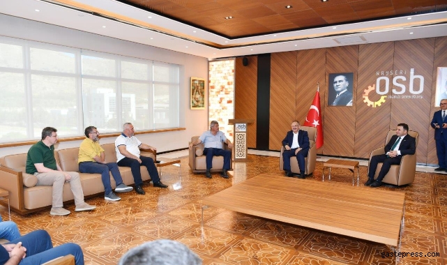 Özhaseki, Kayseri OSB'de GES üreticilerinin sıkıntılarını dinledi!