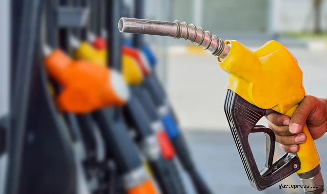 Araç sahipleri dikkat! Benzin ve motorine kallavi zam geliyor!