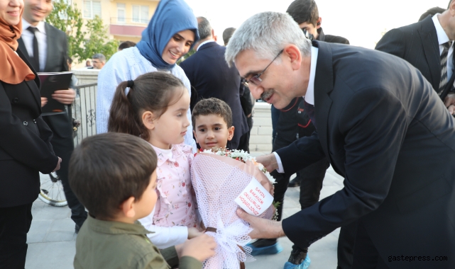 Bakan Yardımcısı Yılmaz, Develi'de okul açılışlarına katıldı!