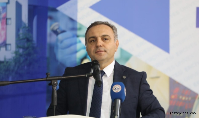 ERÜ Rektörü Altun, Tıp Fakültesi Akademisyenleri İle Bir Araya Geldi!