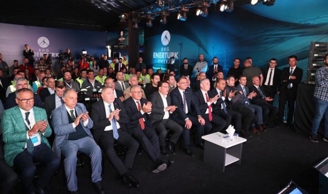 Vali Çiçek ve Başkan Büyükkılıç, Van'da GES Açılışına Katıldı!