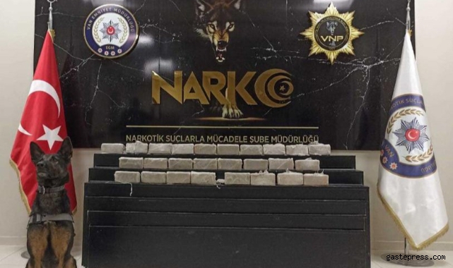 Van’da 15 kilo eroin ile bin 547 adet extacy hap ele geçirildi!