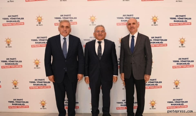 Başkan Büyükkılıç, Gaziantep’te AK Parti Yerel Yönetimler Başkanlığı İstişare Toplantısı’na katıldı