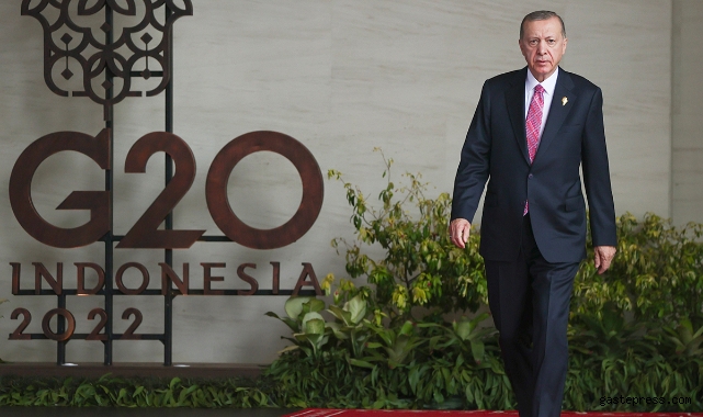 Cumhurbaşkanı Erdoğan'dan Yunanistan'a dürüst diyalog mesajı!
