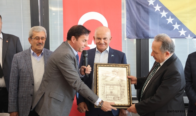 Kayseri Talas Belediye Başkanı Mustafa Yalçın “Evlad-ı Fatihan'a hizmet görevimizdir”