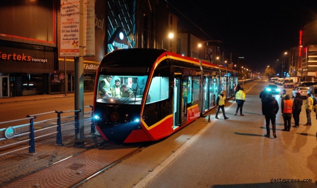 Yerli ve milli tramvay aracı Kayseri yollarında!
