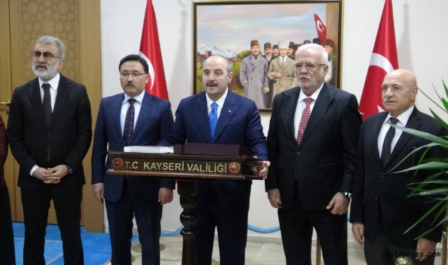 Bakan Varank'tan Vali Çiçek'e ziyaret!