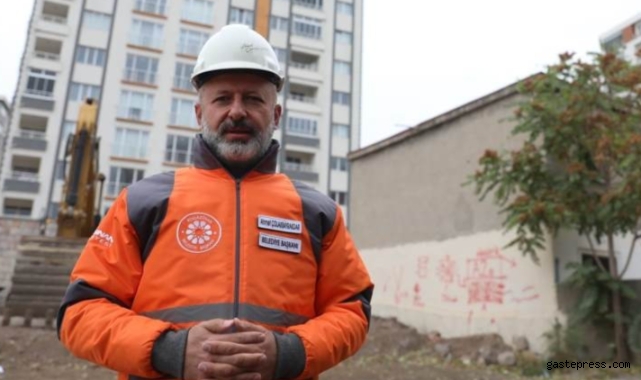 Başkan Çolakbayrakdar: "Dönüşümle 2 bin 185 aile kışı sıcacık evlerinde geçiriyor"