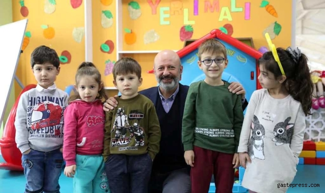 Başkan Çolakbayrakdar: “Geleceğimizin teminatı çocuklarımız için çalışıyoruz”