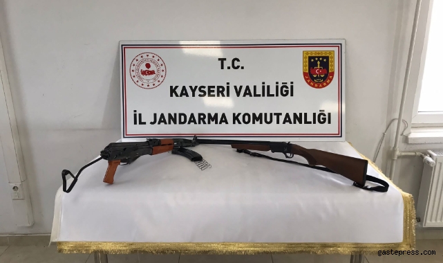 Evde Kaleşnikof Bulundu!