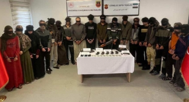Gaziantep jandarması Suriye'de 18 DEAŞ'lı ve PKK'lı teröristi yakaladı!