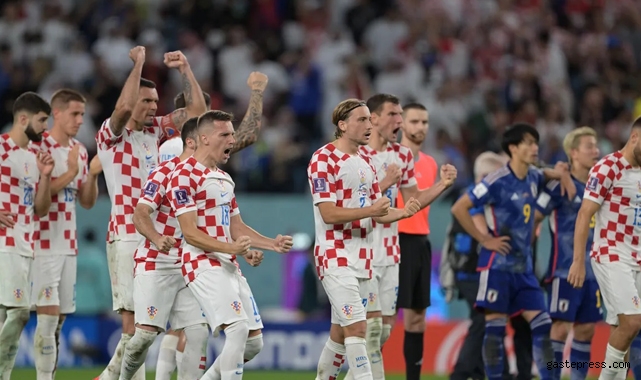 Hırvatistan, Japonya'yı penaltılarda yenerek çeyrek finale yükseldi!
