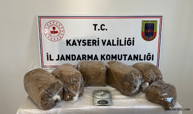 Kayseri'de 16 kilo kaçak tütün ele geçirildi!