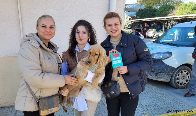 Kedisini, köpeğini getiren mikroçip sırasına girdi!