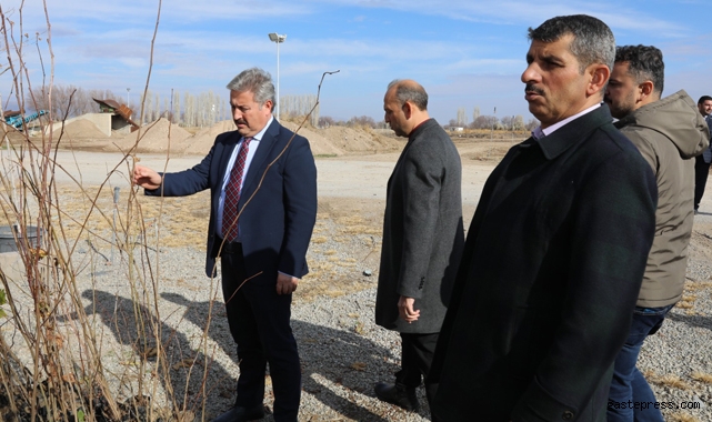 Melikgazi Belediyesi İlçeyi Ağaçlandırmada Zaman Kazanıyor!