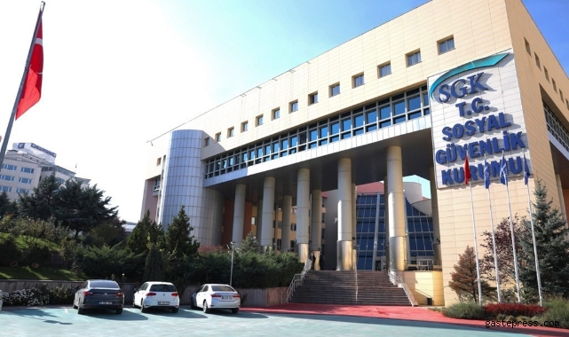 SGK'dan EYT'li vatandaşların aylık talebinde bulunmasıyla ilgili açıklama!