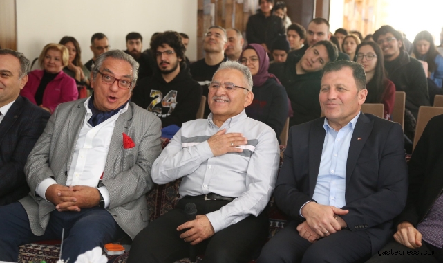 Bakan Kasapoğlu'dan Doktor Başkana teşekkür!