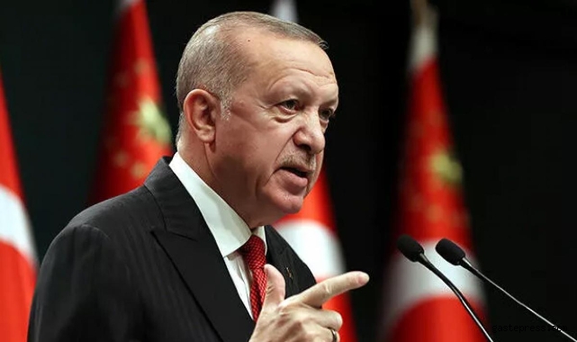 Cumhurbaşkanı Erdoğan'ın 'Uslu durun, bizim Atina ile bir işimiz yok' sözleri Yunan basınında!