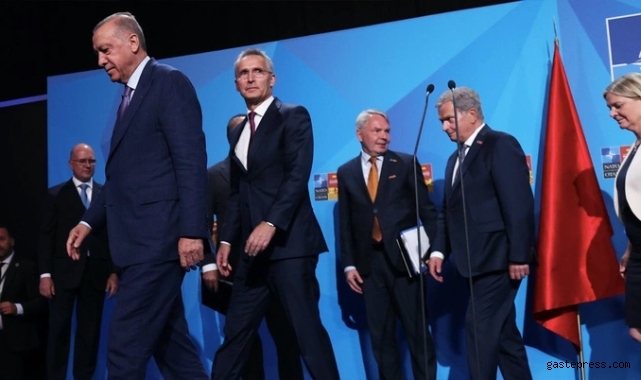 Finlandiya, NATO'ya İsveç ile ayrı ayrı değil birlikte girmek istiyor!