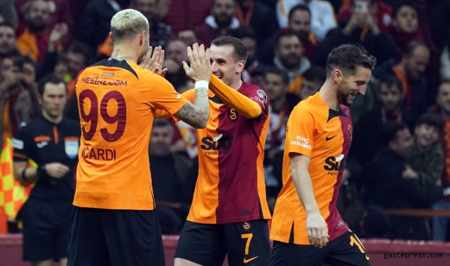 Galatasaray, Antalyaspor'u 2-1 mağlup ederek üst üste 9. Süper Lig maçını kazandı!