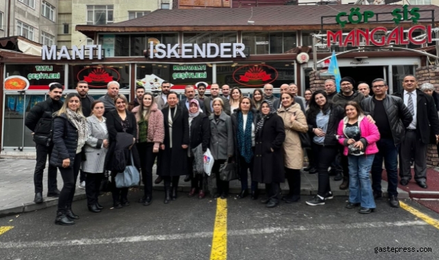 İYİ Parti Kayseri Kocasinan teşkilatı kahvaltıda buluştu!