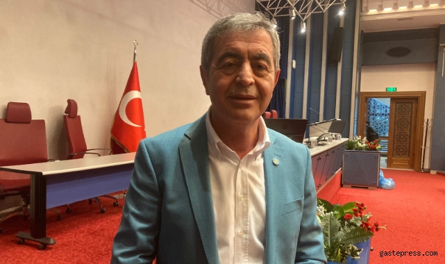İYİ Partili Yücel: “Vatandaşın hakkını belediye meclisinde arıyoruz”