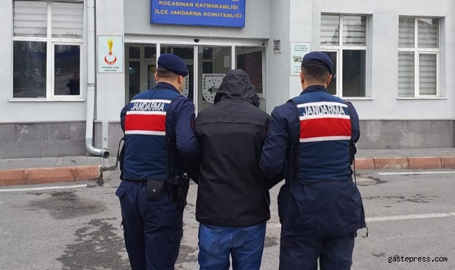 Jandarma, bir yılda 98 terör operasyonu düzenledi!