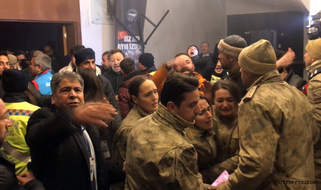 Kars Valisi Türker Öksüz 10 hafif yaralının olduğunu söyledi!